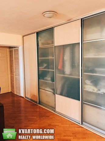 Sell 3-room apartment. Киев,  Декабристов — photo 3