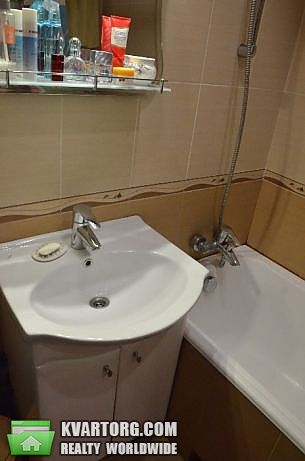 Rent out 3-room apartment. Киев,  Крушельницкой — photo 7