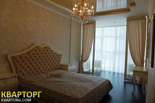 Sell 3-room apartment. Киев,  Драгомирова — photo 1