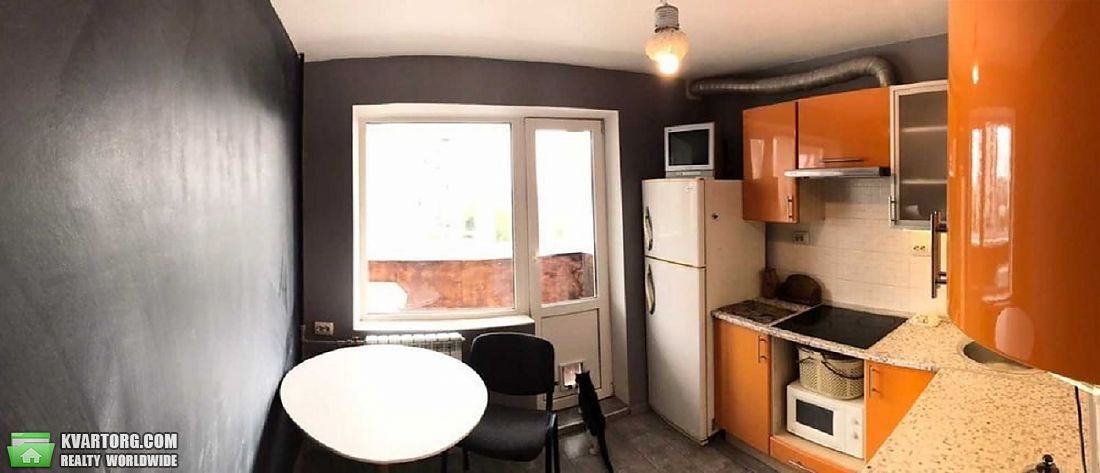 Rent out 2-room apartment. Киев,  пр. Свободы — photo 8