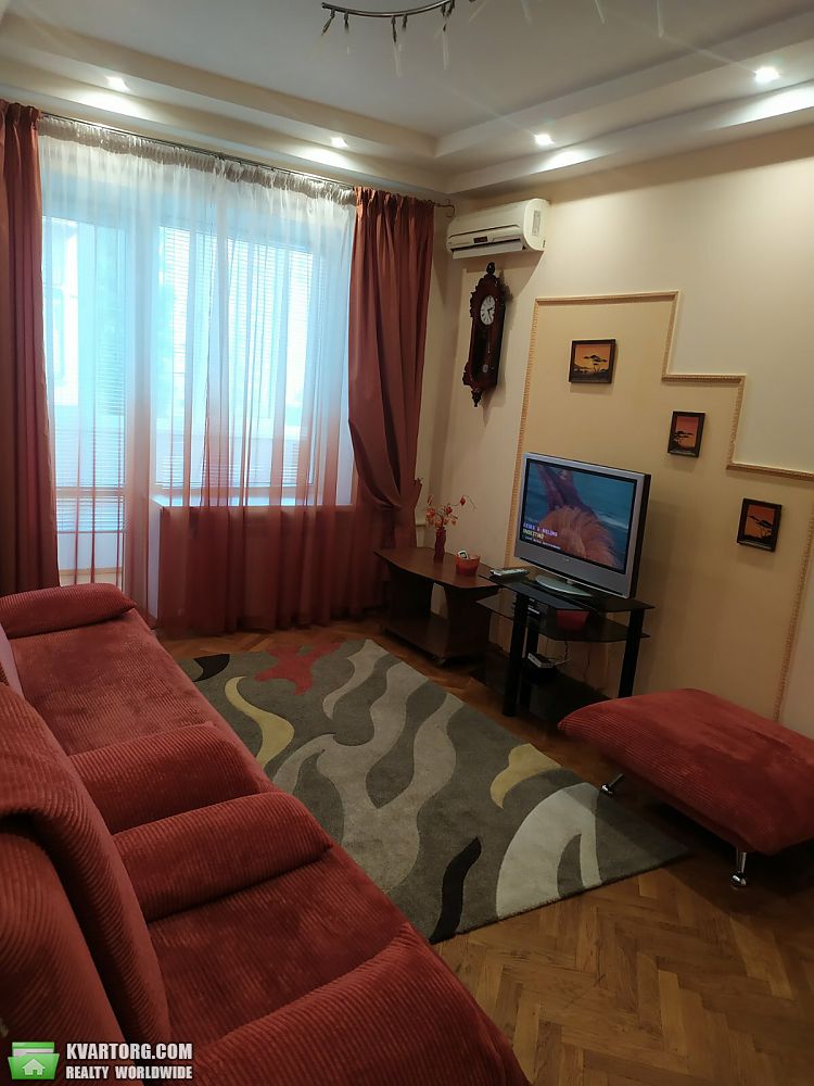 Rent out 2-room apartment. Киев,  Большая Васильковская — photo 8