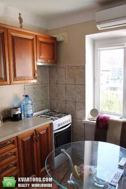 Rent out 1-room apartment. Киев,  Щорса пер — photo 2