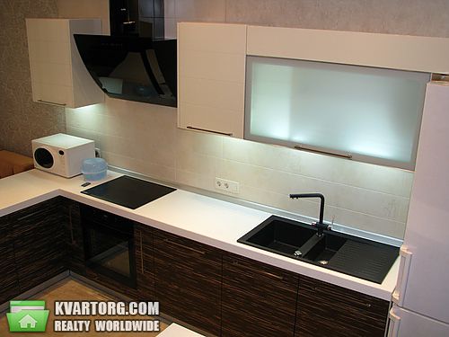 Rent out 2-room apartment. Киев,  Днепровская наб — photo 3