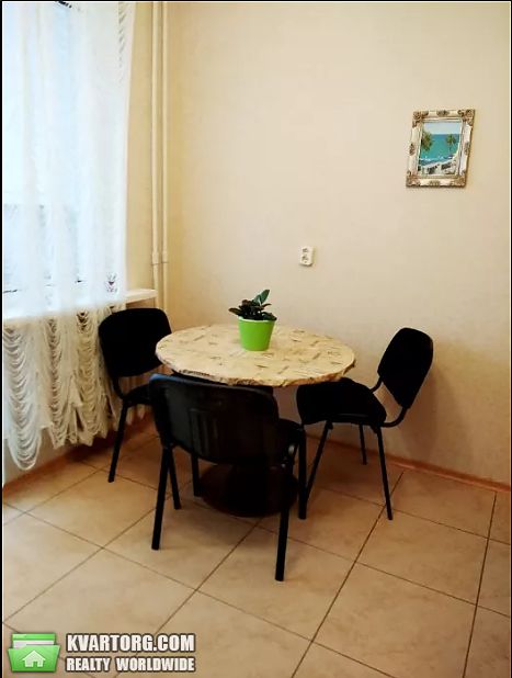Rent out 1-room apartment. Киев, Ващенко — photo 3