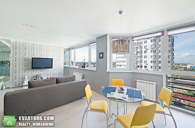 Rent out 2-room apartment. Киев, Гетьмана — photo 5