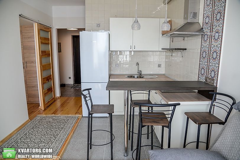 Rent out 2-room apartment. Киев,  Правды пр — photo 5