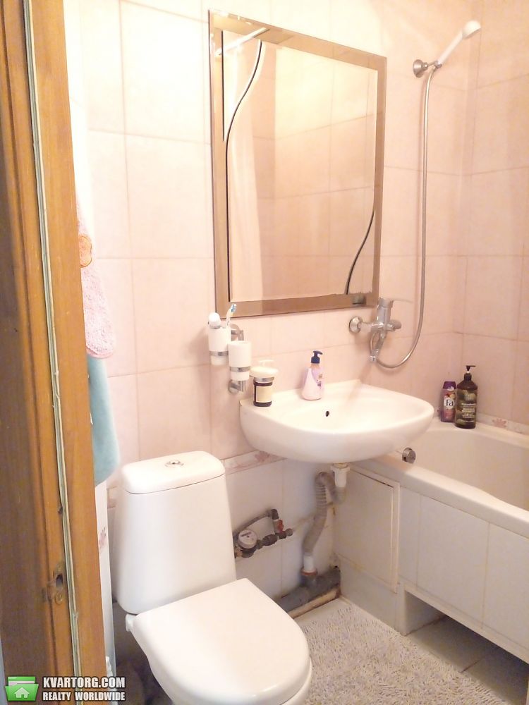 Rent out 1-room apartment. Киев,  Курнатовского — photo 5