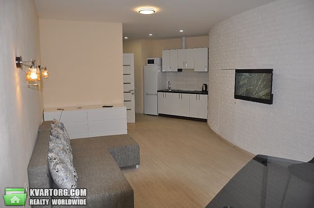Rent out 1-room apartment. Киев,  Чавдар — photo 1