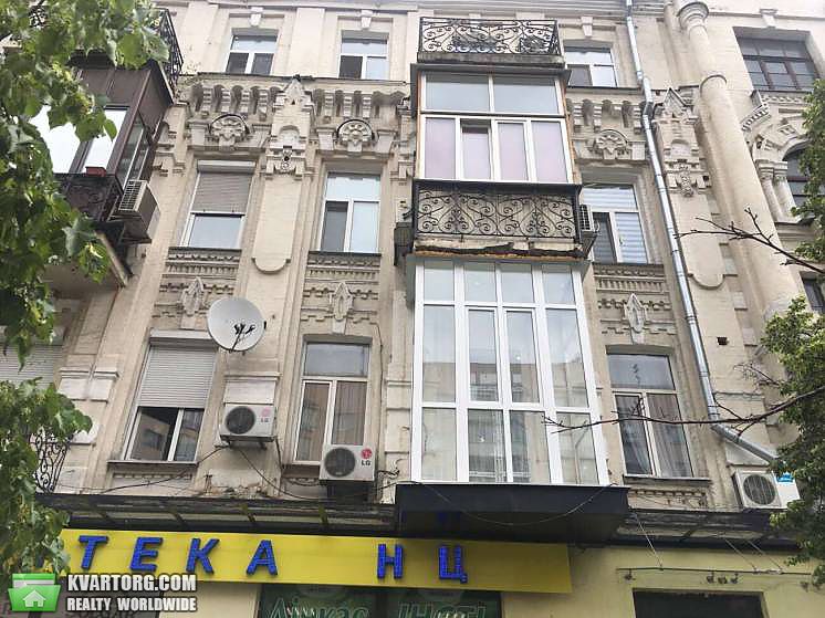 Rent out 2-room apartment. Киев,  Большая Васильковская — photo 2