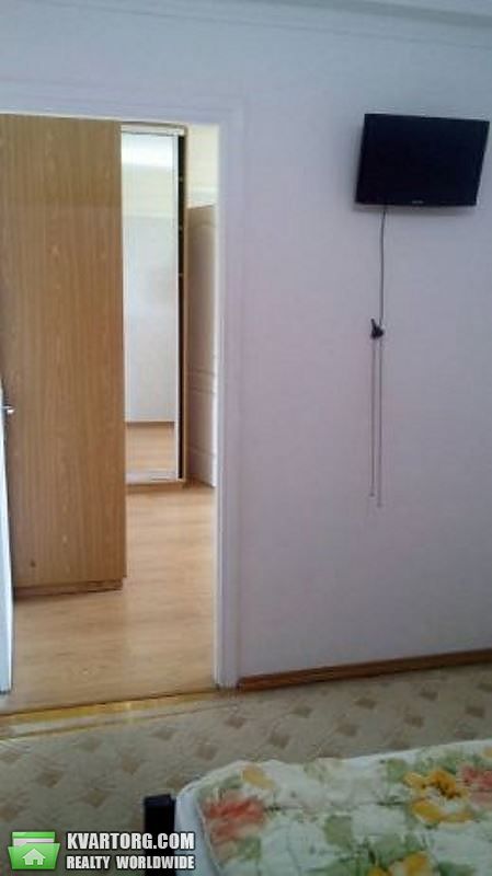 Sell 3-room apartment. Киев,  Багговутовская — photo 2