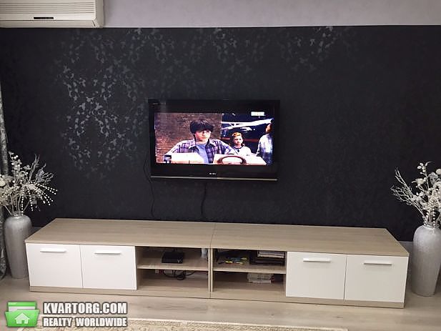 Rent out 1-room apartment. Днепропетровск, Космическая — photo 1