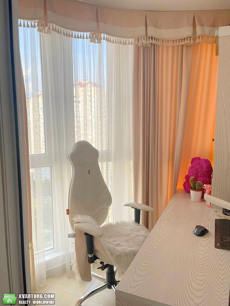 Sell 2-room apartment. Киев,  Урловская — photo 6
