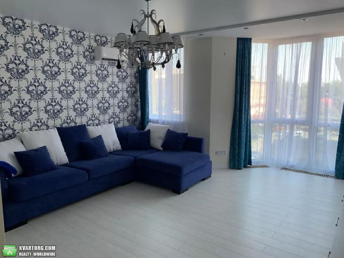 Rent out 3-room apartment. Киев,  Коперника — photo 1