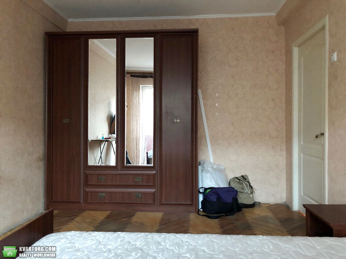Rent out 2-room apartment. Киев,  Дарницкий бул — photo 2