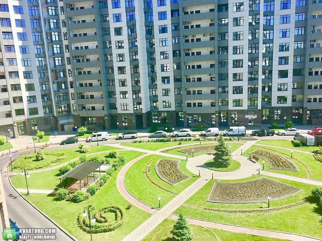 Sell 3-room apartment. Киев,  Драгомирова — photo 3