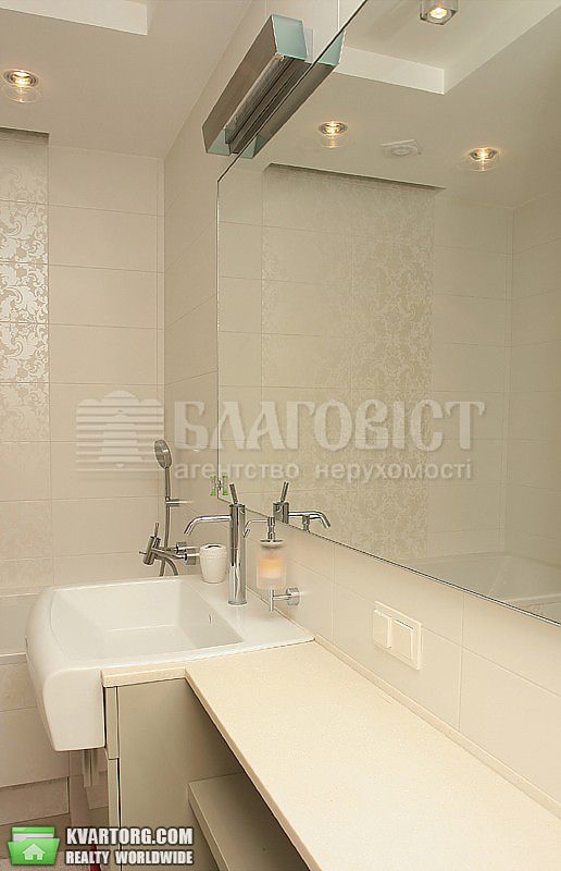 Rent out 2-room apartment. Киев,  Днепровская наб — photo 8