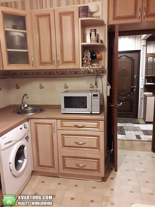 Sell 2-room apartment. Киев,  Навои пр — photo 1