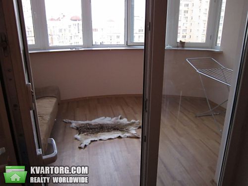 Rent out 2-room apartment. Киев, Героев Сталинграда пр — photo 4