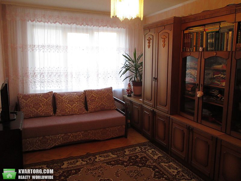 Sell 3-room apartment. Киев,  Приречная — photo 10