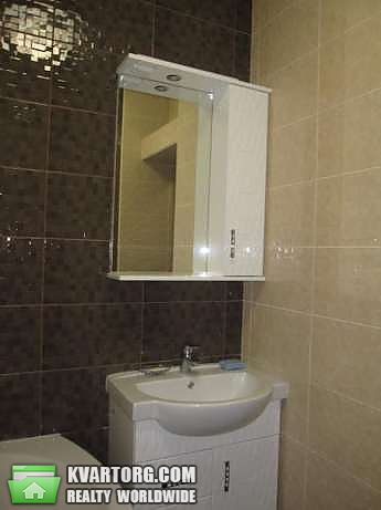Rent out 1-room apartment. Киев,  Харьковское шоссе — photo 9