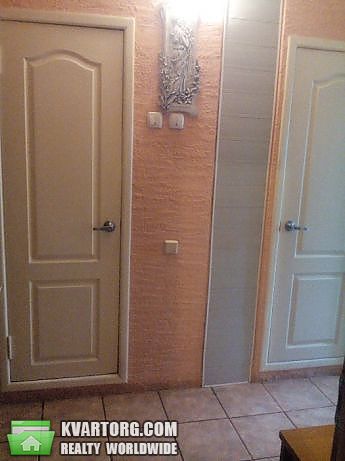 Rent out 1-room apartment. Киев,  Теремковская — photo 1