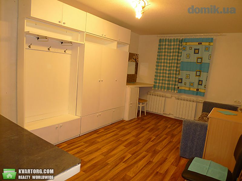 Rent out 1-room apartment. Киев, Сошенко — photo 2