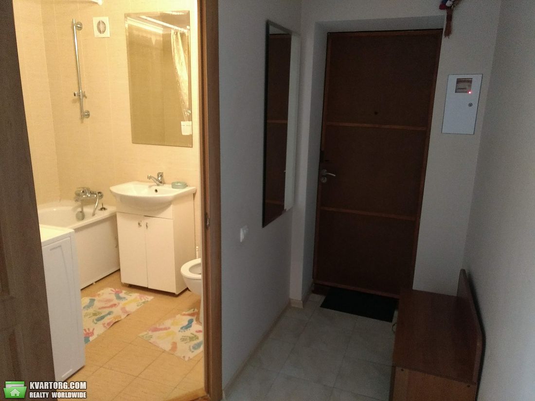 Rent out 2-room apartment. Николаев, ЮТЗ — photo 6