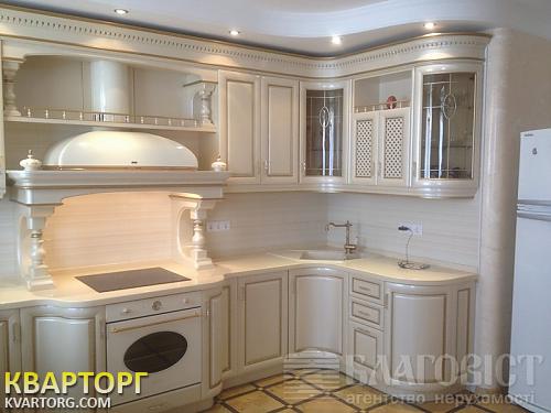 Sell 3-room apartment. Киев,  40-летия Октября просп — photo 4