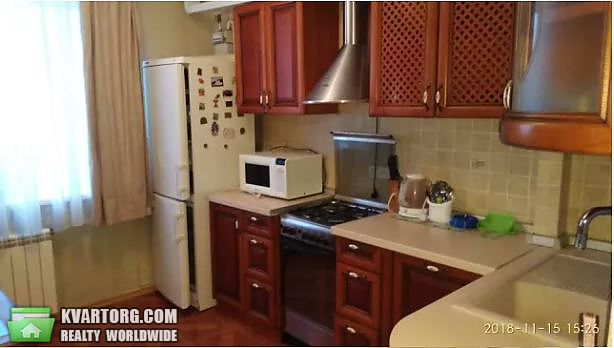 Rent out 3-room apartment. Киев,  Ирпенская — photo 2