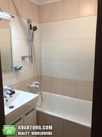 Rent out 2-room apartment. Киев,  Мишуги — photo 5