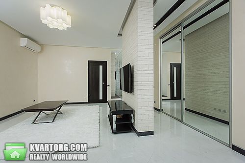 Sell 4-room apartment. Киев, Драгомирова — photo 1