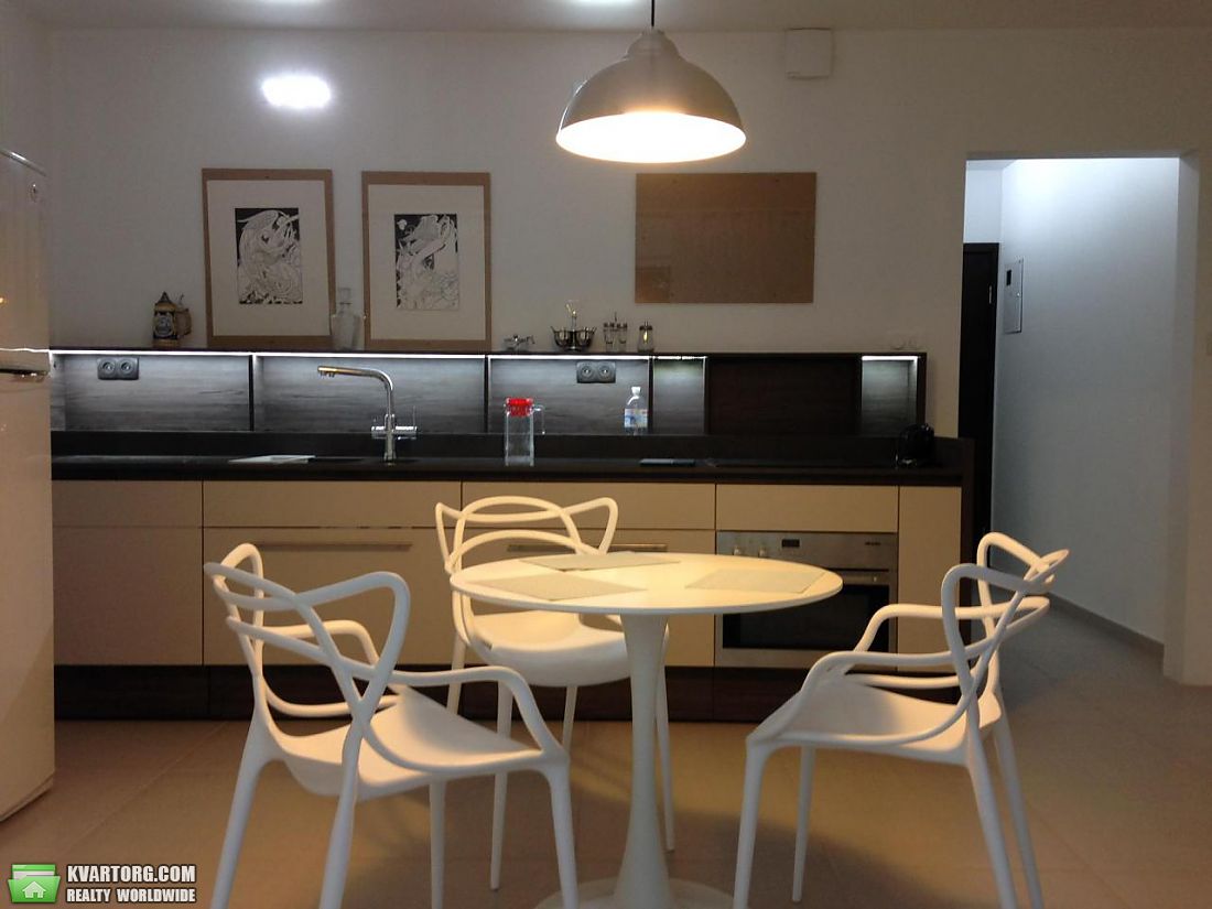 Rent out 2-room apartment. Киев,  Бастионная — photo 3