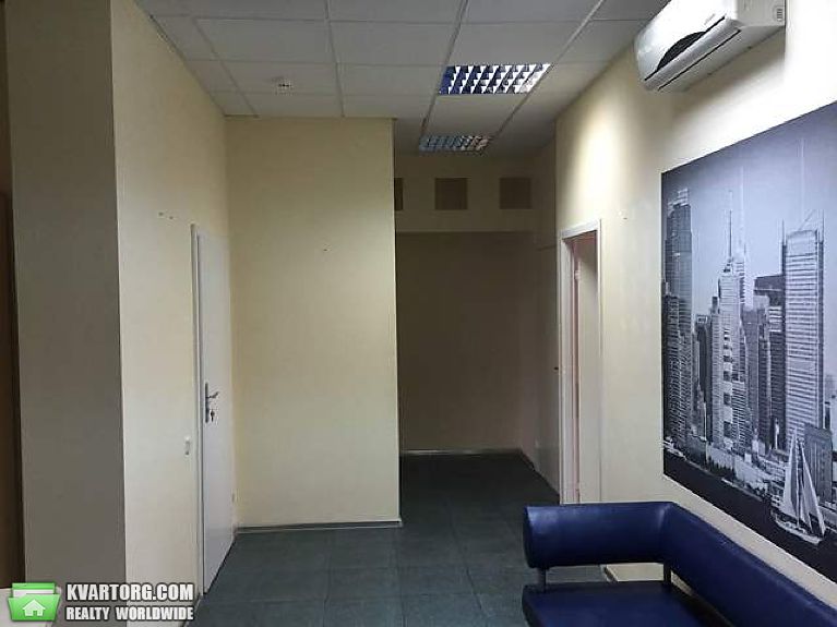 Sell 4-room apartment. Киев,  Музейный пер — photo 2
