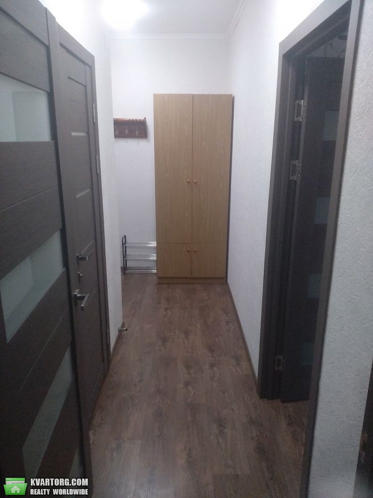 Rent out 1-room apartment. Киев,  Сивашская — photo 6