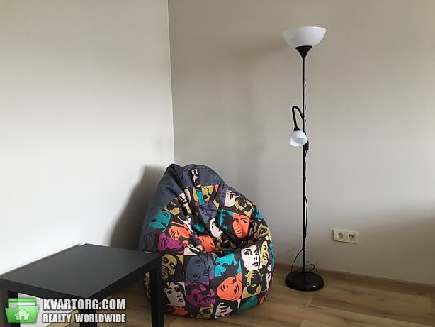 Rent out 1-room apartment. Киев,  Глушкова пр — photo 9