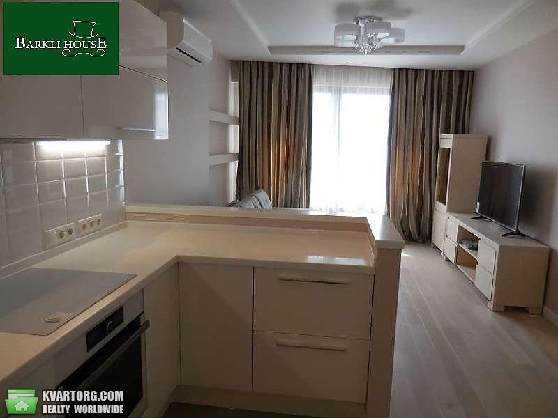 Rent out 3-room apartment. Киев,  Голосеевский пр — photo 1