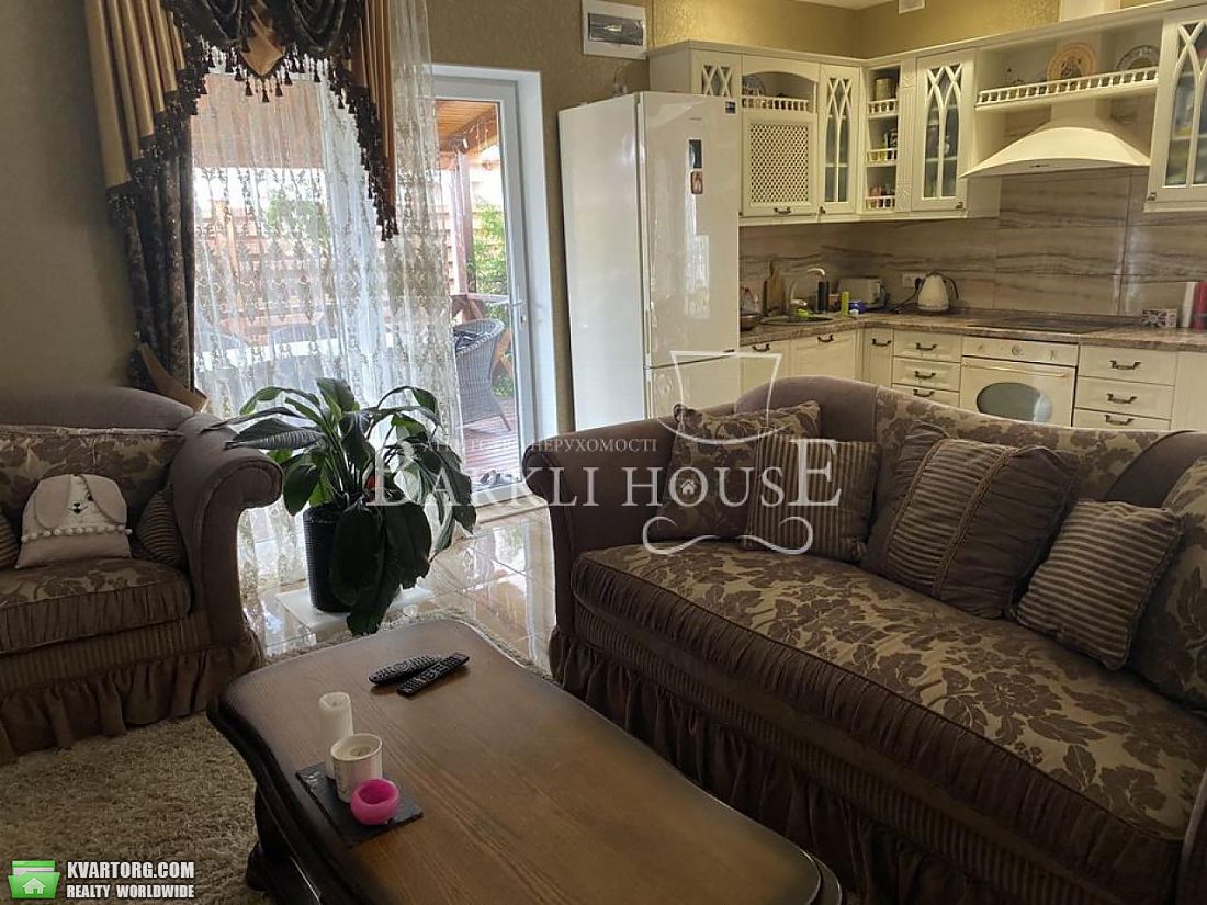 Rent out house. Киев,  Садовая Осокорки — photo 3
