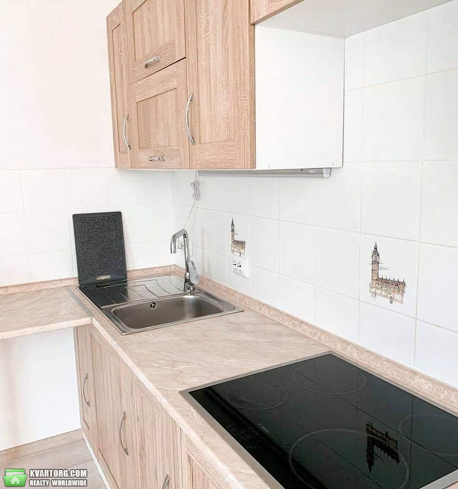 Rent out 2-room apartment. Киев,  Петрицкого — photo 7