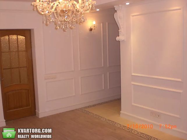 Rent out 2-room apartment. Киев,  Киквидзе — photo 1