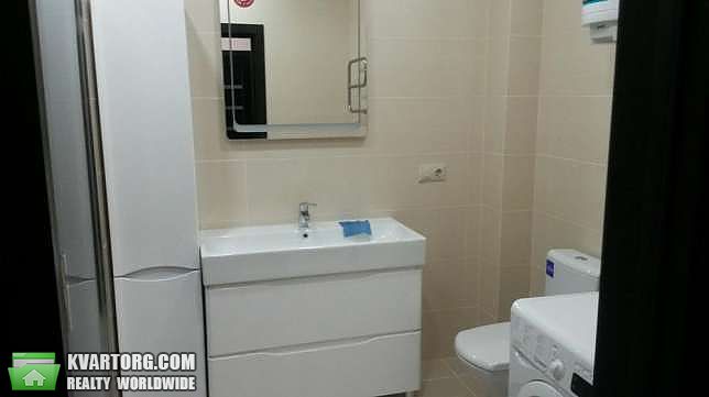 Rent out 1-room apartment. Киев,  Драгоманова — photo 9