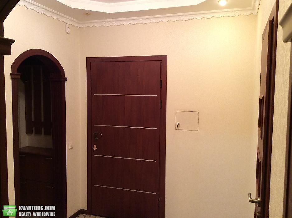 Rent out 1-room apartment. Киев,  Чавдар — photo 10
