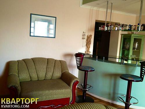 Rent out 3-room apartment. Киев,  Предславинская — photo 4