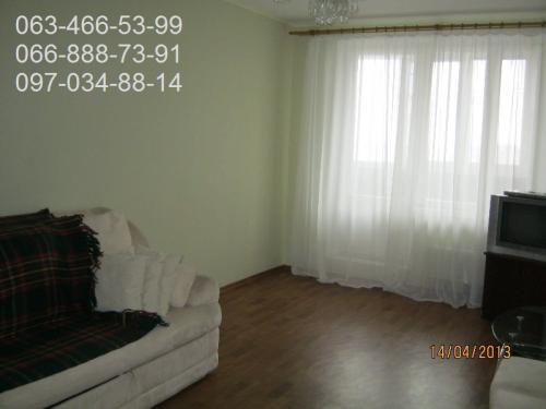 Sell 3-room apartment. Харьков, Л.Свободы, 34 — photo 2