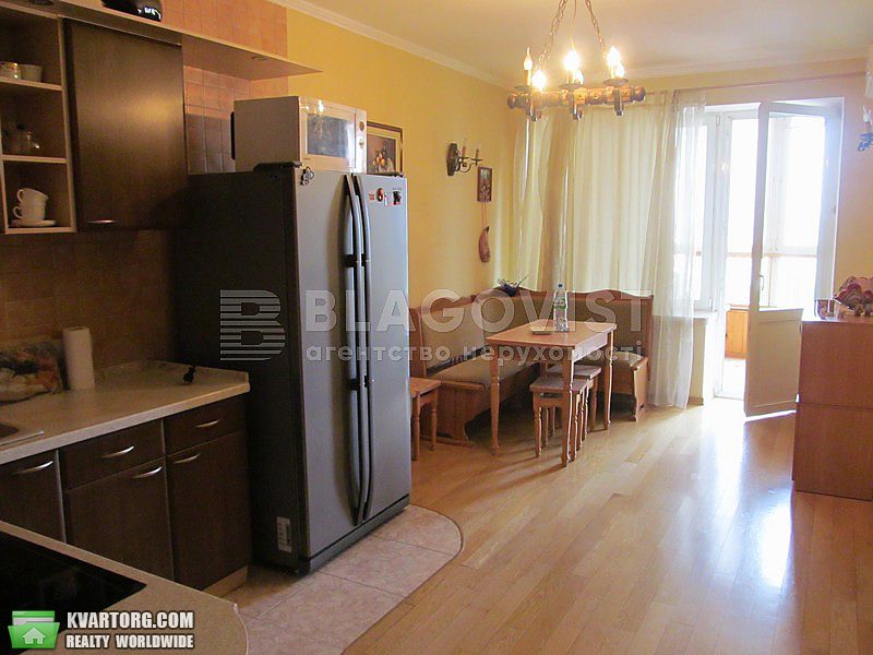 Rent out 1-room apartment. Киев,  Мирного Панаса — photo 2