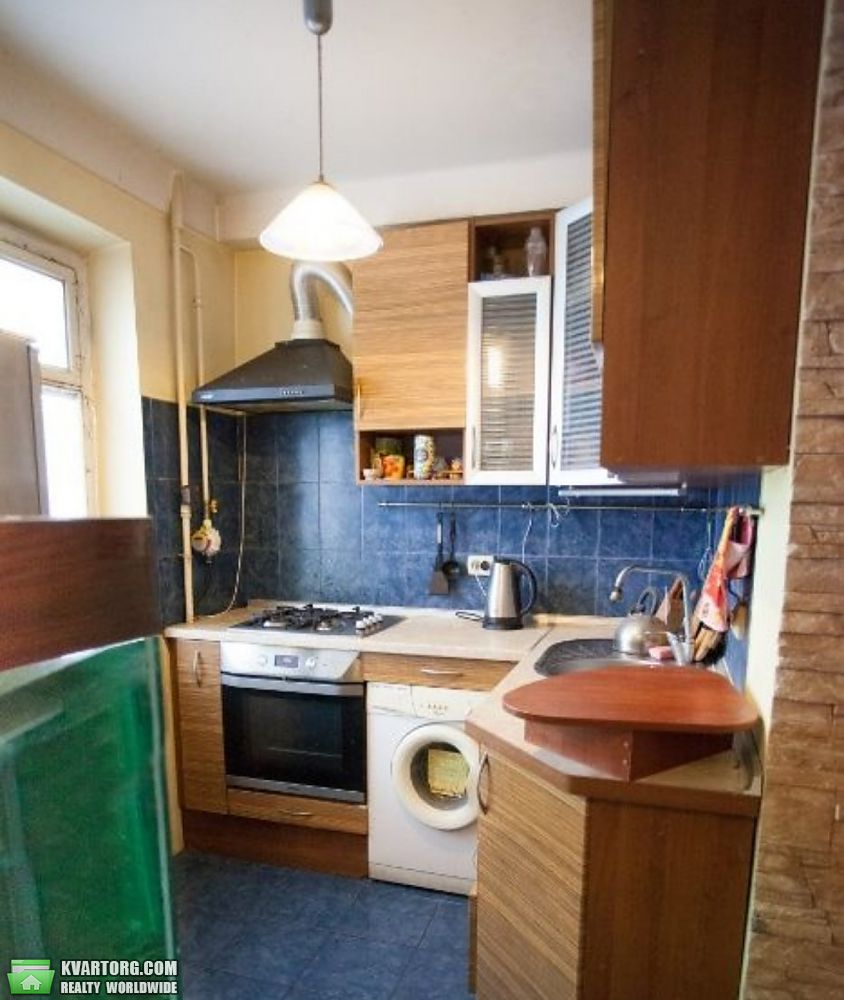 Rent out 3-room apartment. Киев,  Лихачева — photo 5