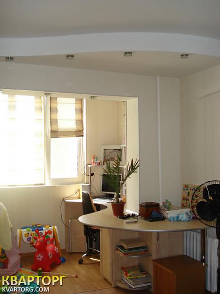 Sell 2-room apartment. Киев, Героев Сталинграда — photo 3