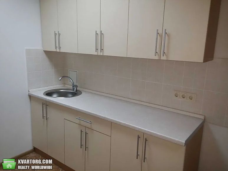 Rent out office. Киев, Дмитрівська — photo 3