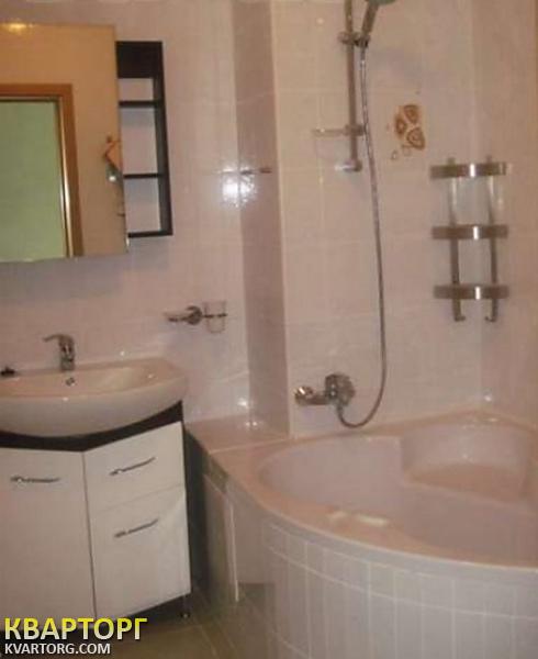 Rent out 2-room apartment. Киев,  Малая Житомирская — photo 6