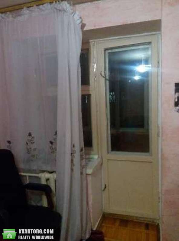Sell 3-room apartment. Киев,  Симиренко — photo 2