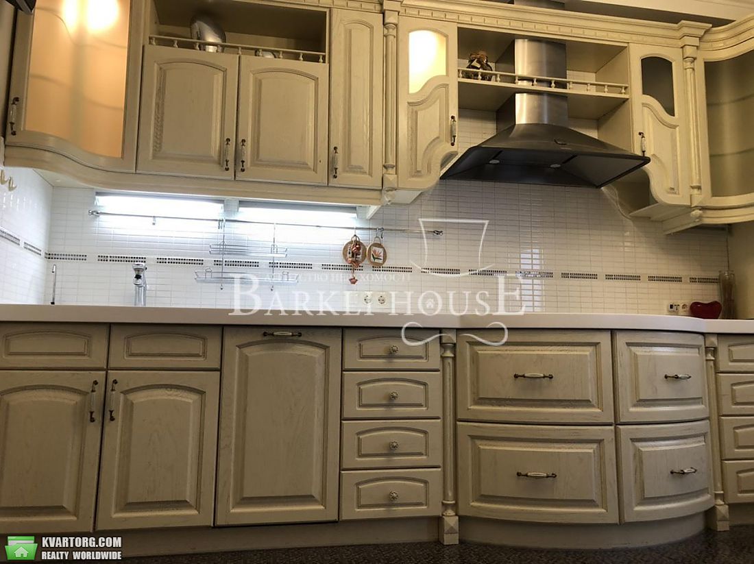 Rent out 3-room apartment. Киев,  Окипной — photo 3